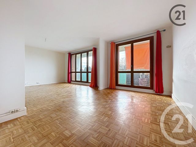 Appartement &agrave; louer - 3 pi&egrave;ces - 80 m2 - Sens - 89 - BOURGOGNE