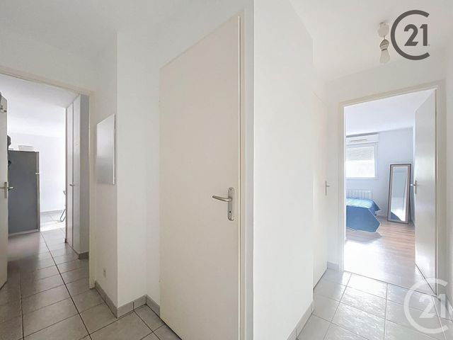 Appartement F2 bis &agrave; vendre - 2 pi&egrave;ces - 54,43 m2 - Villeneuve Sur Yonne - 89 - BOURGOGNE