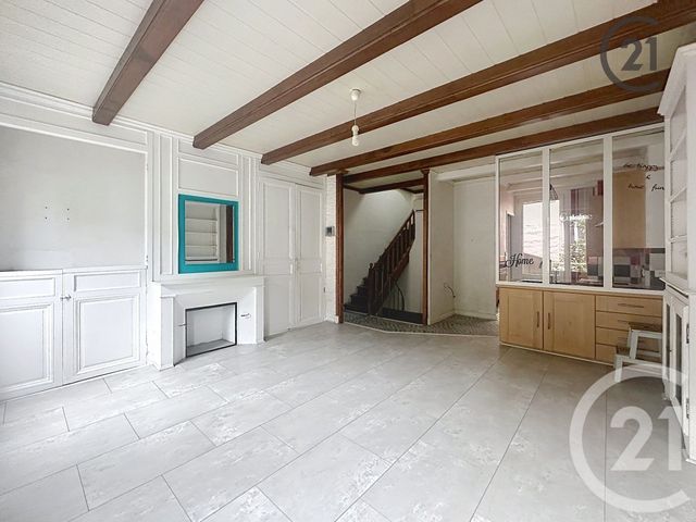 Appartement &agrave; louer - 3 pi&egrave;ces - 59,80 m2 - Sens - 89 - BOURGOGNE