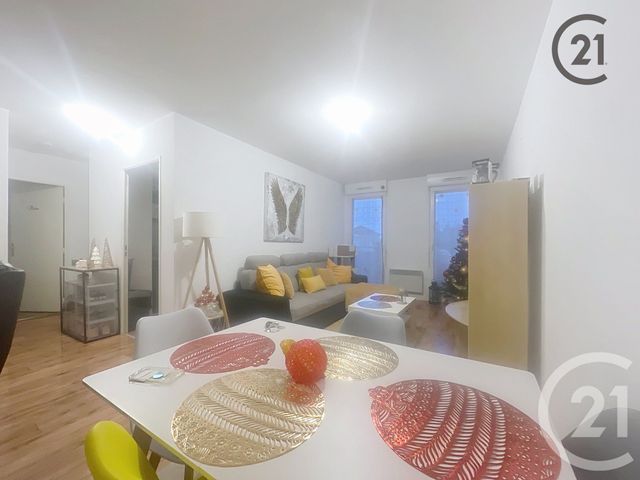 Appartement F2 &agrave; louer - 2 pi&egrave;ces - 48 m2 - Sens - 89 - BOURGOGNE