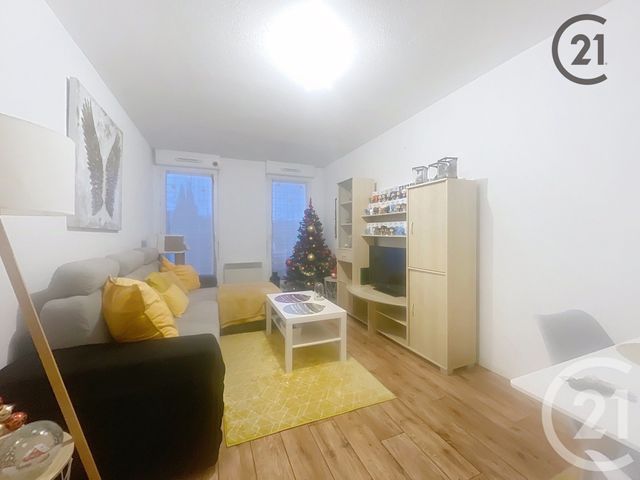 Appartement F2 &agrave; louer - 2 pi&egrave;ces - 48 m2 - Sens - 89 - BOURGOGNE