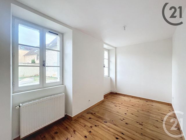 Appartement à louer - 4 pièces - 71,72 m2 - Sens - 89 - BOURGOGNE