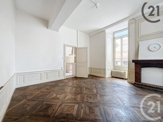 Appartement F1 bis &agrave; louer - 2 pi&egrave;ces - 36 m2 - Sens - 89 - BOURGOGNE
