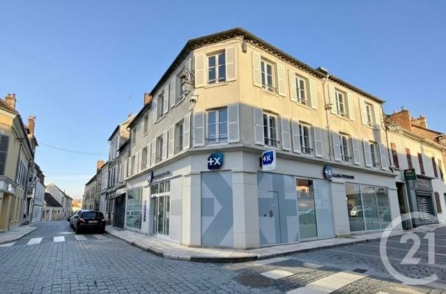 immeuble - VILLENEUVE SUR YONNE - 89