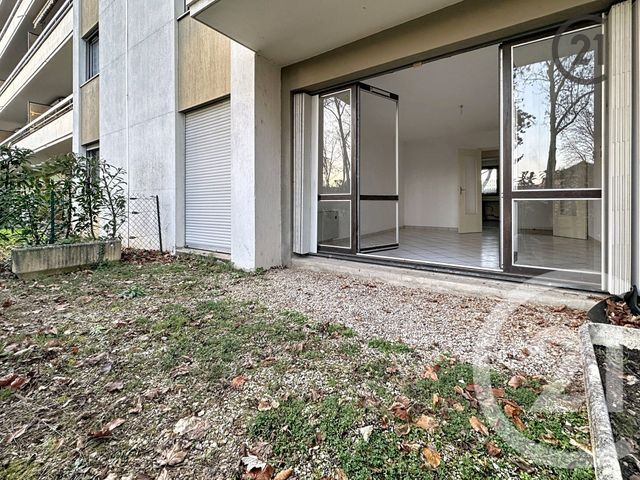 Appartement &agrave; louer - 3 pi&egrave;ces - 74,37 m2 - Sens - 89 - BOURGOGNE