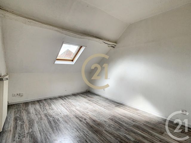Appartement &agrave; louer - 2 pi&egrave;ces - 47 m2 - Sens - 89 - BOURGOGNE