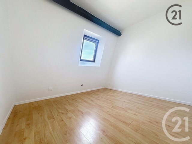 Appartement &agrave; louer - 2 pi&egrave;ces - 58,21 m2 - Sens - 89 - BOURGOGNE