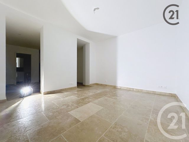 Appartement &agrave; louer - 2 pi&egrave;ces - 43,78 m2 - Sens - 89 - BOURGOGNE