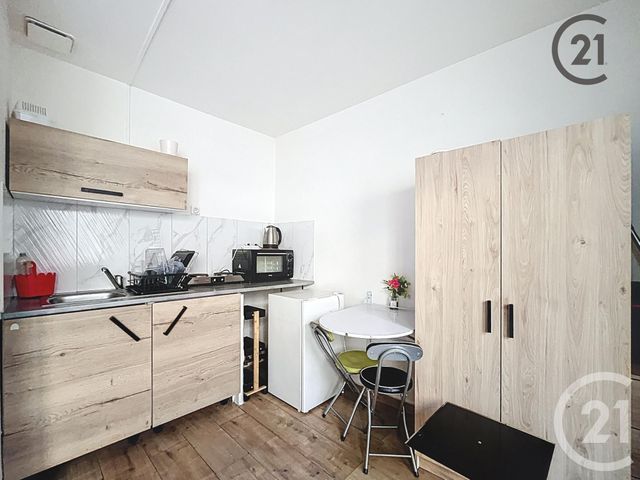 Appartement Studio &agrave; vendre - 1 pi&egrave;ce - 14 m2 - Sens - 89 - BOURGOGNE