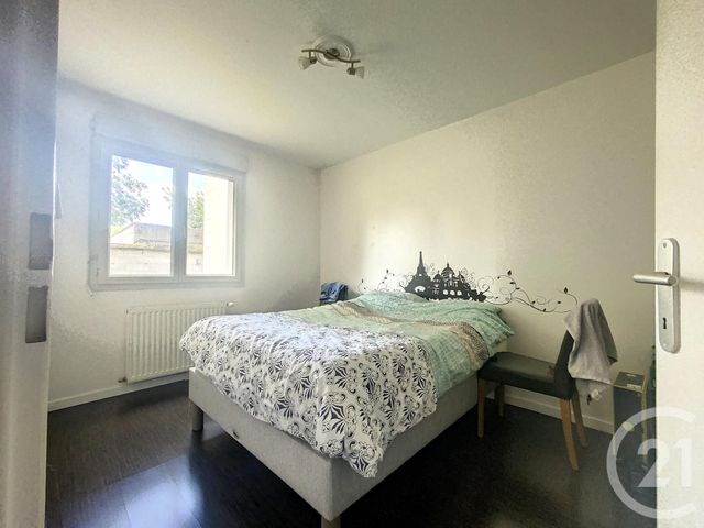 Appartement &agrave; louer - 2 pi&egrave;ces - 38 m2 - Sens - 89 - BOURGOGNE