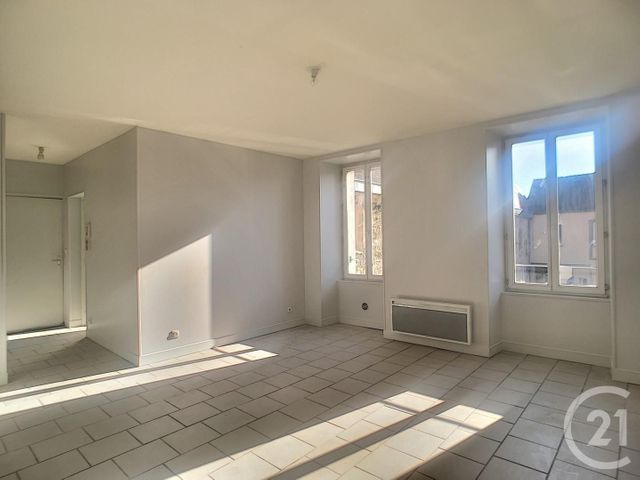 Appartement F3 &agrave; louer - 3 pi&egrave;ces - 56 m2 - Sens - 89 - BOURGOGNE