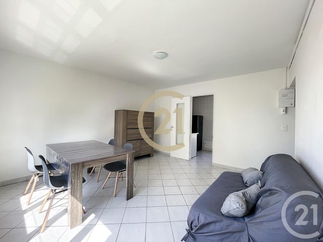 Appartement F1 &agrave; louer - 1 pi&egrave;ce - 30,95 m2 - Sens - 89 - BOURGOGNE