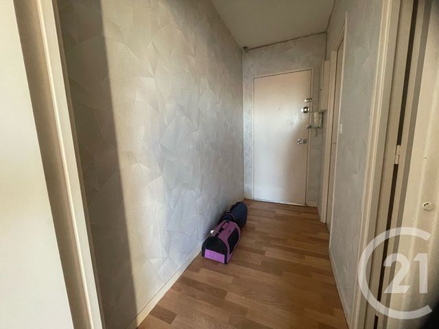 Appartement F1 &agrave; louer - 1 pi&egrave;ce - 34 m2 - Sens - 89 - BOURGOGNE
