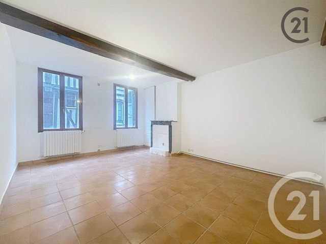 Appartement F2 &agrave; louer - 2 pi&egrave;ces - 42 m2 - Sens - 89 - BOURGOGNE