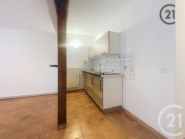 Appartement F2 &agrave; louer - 2 pi&egrave;ces - 42 m2 - Sens - 89 - BOURGOGNE