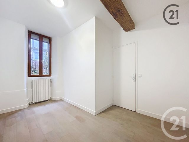 Appartement F2 &agrave; louer - 2 pi&egrave;ces - 42 m2 - Sens - 89 - BOURGOGNE