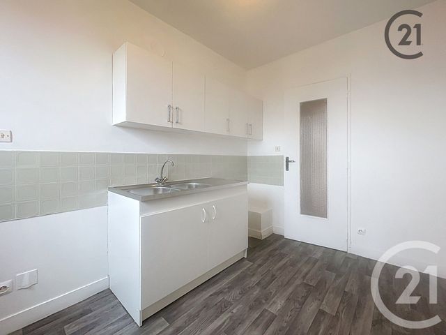 Appartement F2 &agrave; louer - 2 pi&egrave;ces - 52,53 m2 - St Clement - 89 - BOURGOGNE