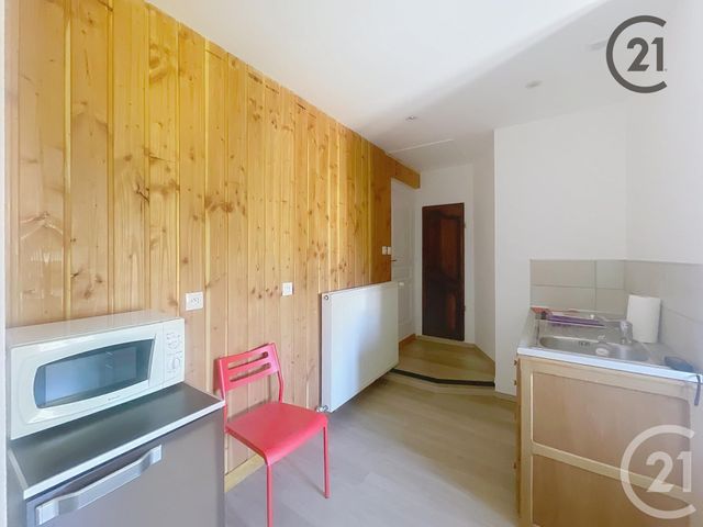 Appartement F1 &agrave; louer - 1 pi&egrave;ce - 21 m2 - Fontaine La Gaillarde - 89 - BOURGOGNE