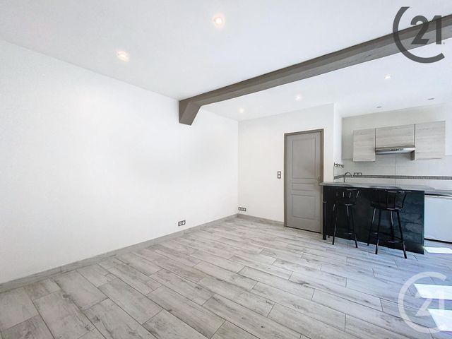 Appartement Studio &agrave; louer - 1 pi&egrave;ce - 27 m2 - Sens - 89 - BOURGOGNE