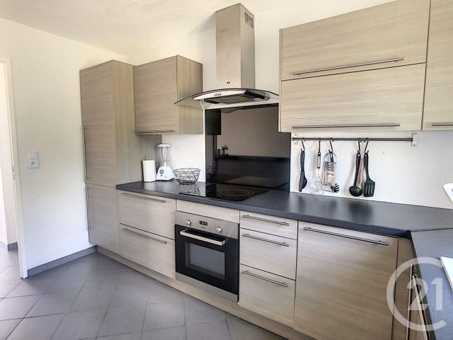 Maison &agrave; louer - 4 pi&egrave;ces - 70 m2 - Soucy - 89 - BOURGOGNE