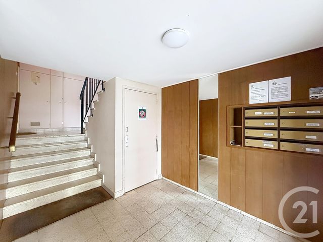 Appartement F3 &agrave; vendre - 3 pi&egrave;ces - 64,30 m2 - Sens - 89 - BOURGOGNE