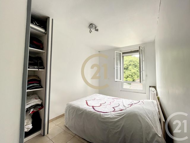 Appartement F3 &agrave; louer - 3 pi&egrave;ces - 55 m2 - Sens - 89 - BOURGOGNE