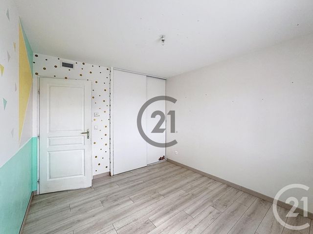 Maison &agrave; louer - 6 pi&egrave;ces - 130 m2 - Les Clerimois - 89 - BOURGOGNE