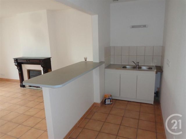 Appartement F2 &agrave; louer - 2 pi&egrave;ces - 39 m2 - Sens - 89 - BOURGOGNE