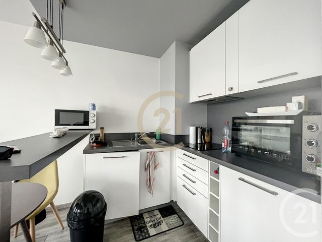 Appartement F1 &agrave; louer - 1 pi&egrave;ce - 30 m2 - Sens - 89 - BOURGOGNE