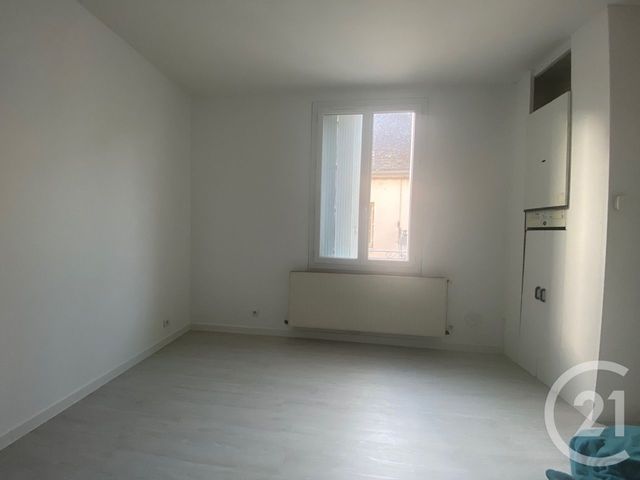 Appartement &agrave; louer - 2 pi&egrave;ces - 45,20 m2 - Sens - 89 - BOURGOGNE