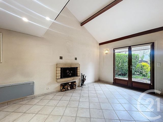 Appartement &agrave; vendre - 2 pi&egrave;ces - 44,09 m2 - Savigny Sur Clairis - 89 - BOURGOGNE