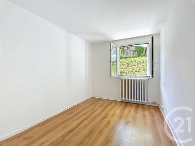 Appartement F4 &agrave; vendre - 5 pi&egrave;ces - 90,14 m2 - Paron - 89 - BOURGOGNE