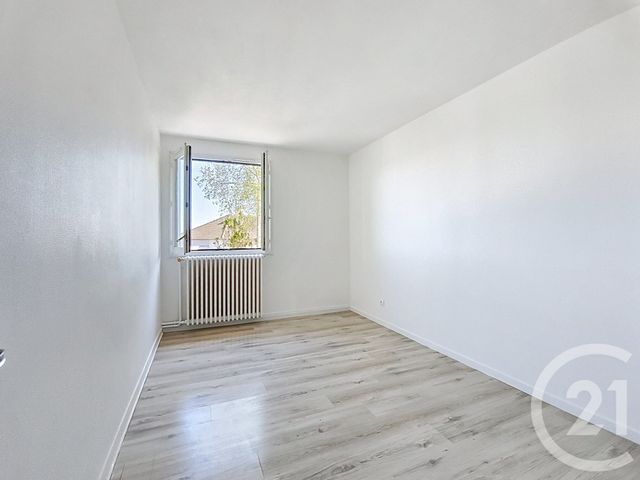 Appartement F4 &agrave; vendre - 5 pi&egrave;ces - 90,14 m2 - Paron - 89 - BOURGOGNE