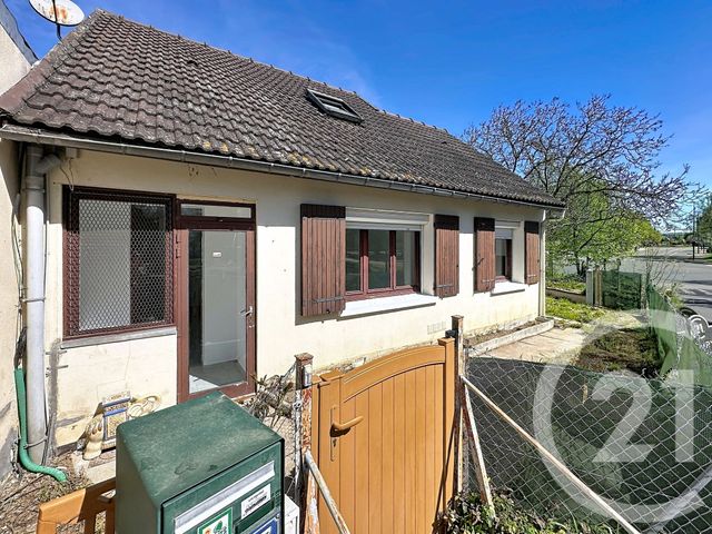 Maison &agrave; louer - 3 pi&egrave;ces - 70 m2 - Sens - 89 - BOURGOGNE