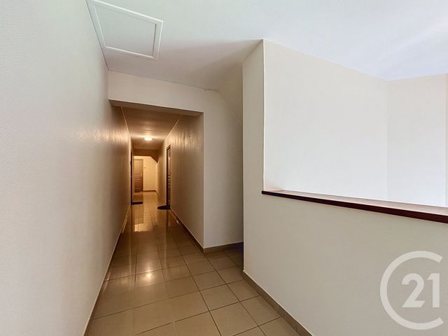 Appartement F3 &agrave; vendre - 3 pi&egrave;ces - 60,42 m2 - St Valerien - 89 - BOURGOGNE