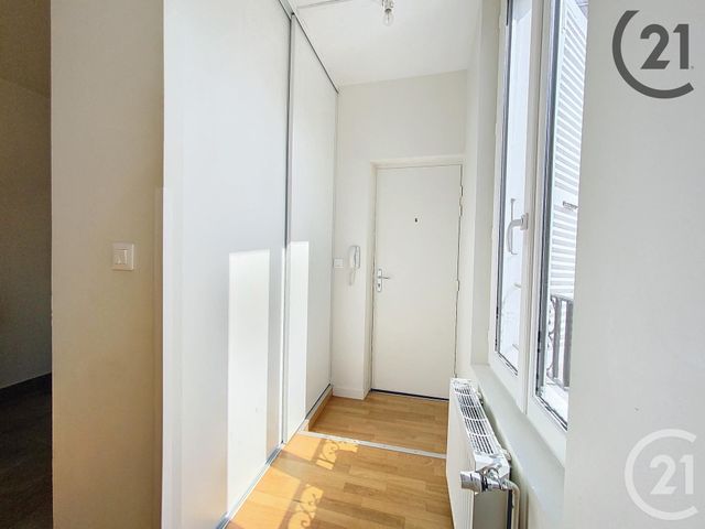 Appartement F1 &agrave; louer - 1 pi&egrave;ce - 27,50 m2 - Sens - 89 - BOURGOGNE