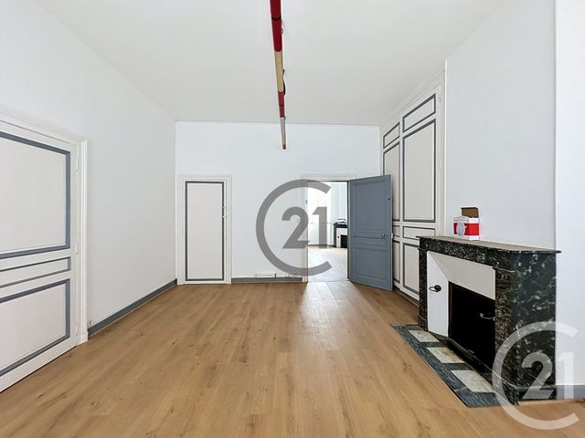 Local commercial à louer - 70.0 m2 - 89 - Yonne