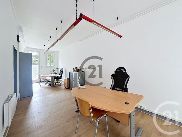 Local commercial à louer - 70.0 m2 - 89 - Yonne