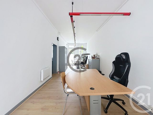 Local commercial à louer - 70.0 m2 - 89 - Yonne