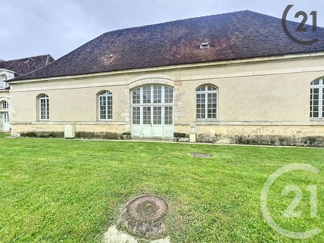 Appartement F4 &agrave; louer - 4 pi&egrave;ces - 108 m2 - Passy - 89 - BOURGOGNE