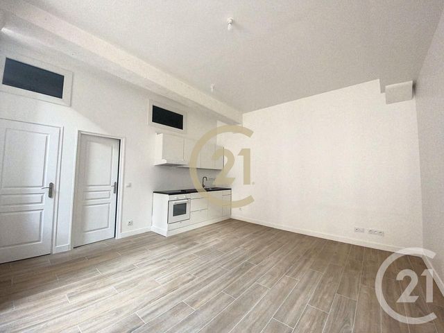 Appartement F2 &agrave; louer - 2 pi&egrave;ces - 45 m2 - Sens - 89 - BOURGOGNE
