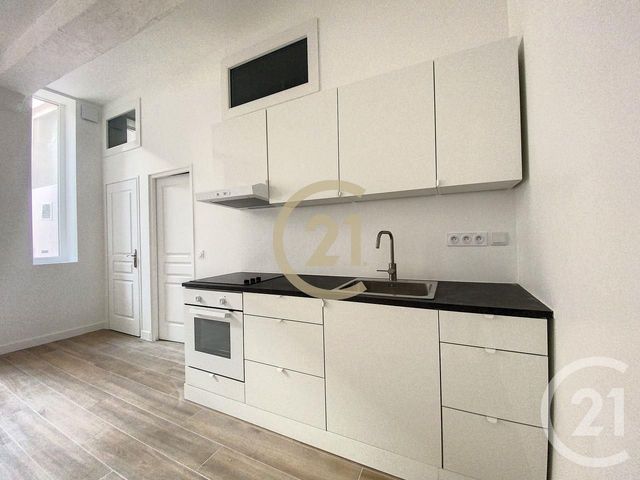 Appartement F2 &agrave; louer - 2 pi&egrave;ces - 45 m2 - Sens - 89 - BOURGOGNE