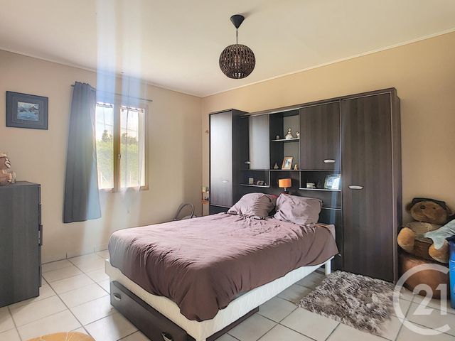 Maison &agrave; louer - 4 pi&egrave;ces - 84,50 m2 - Nailly - 89 - BOURGOGNE