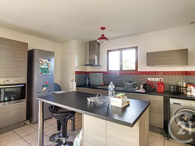 Maison &agrave; louer - 4 pi&egrave;ces - 84,50 m2 - Nailly - 89 - BOURGOGNE