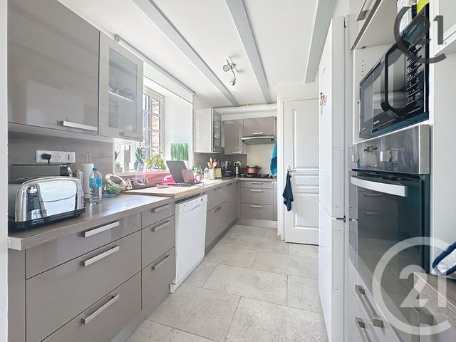 Appartement F4 &agrave; louer - 4 pi&egrave;ces - 145 m2 - Passy - 89 - BOURGOGNE