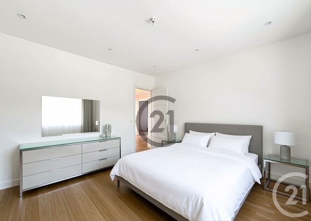 Appartement &agrave; louer - 3 pi&egrave;ces - 87,50 m2 - Sens - 89 - BOURGOGNE