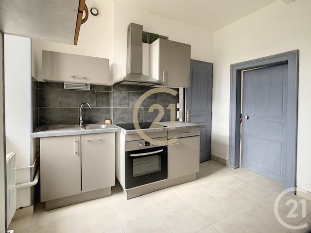 Maison &agrave; louer - 3 pi&egrave;ces - 50 m2 - Lixy - 89 - BOURGOGNE