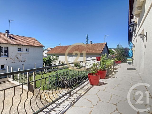 Appartement F4 &agrave; louer - 4 pi&egrave;ces - 124 m2 - Sens - 89 - BOURGOGNE