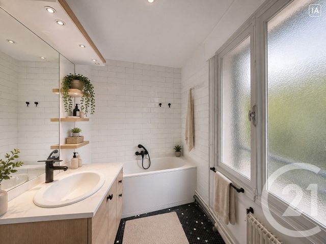 Appartement T3 &agrave; vendre - 3 pi&egrave;ces - 79,19 m2 - Sens - 89 - BOURGOGNE