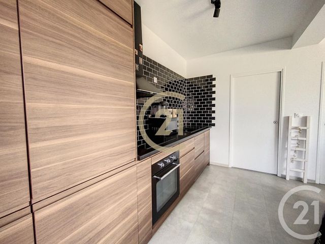 Appartement F2 &agrave; louer - 2 pi&egrave;ces - 34,40 m2 - Sens - 89 - BOURGOGNE